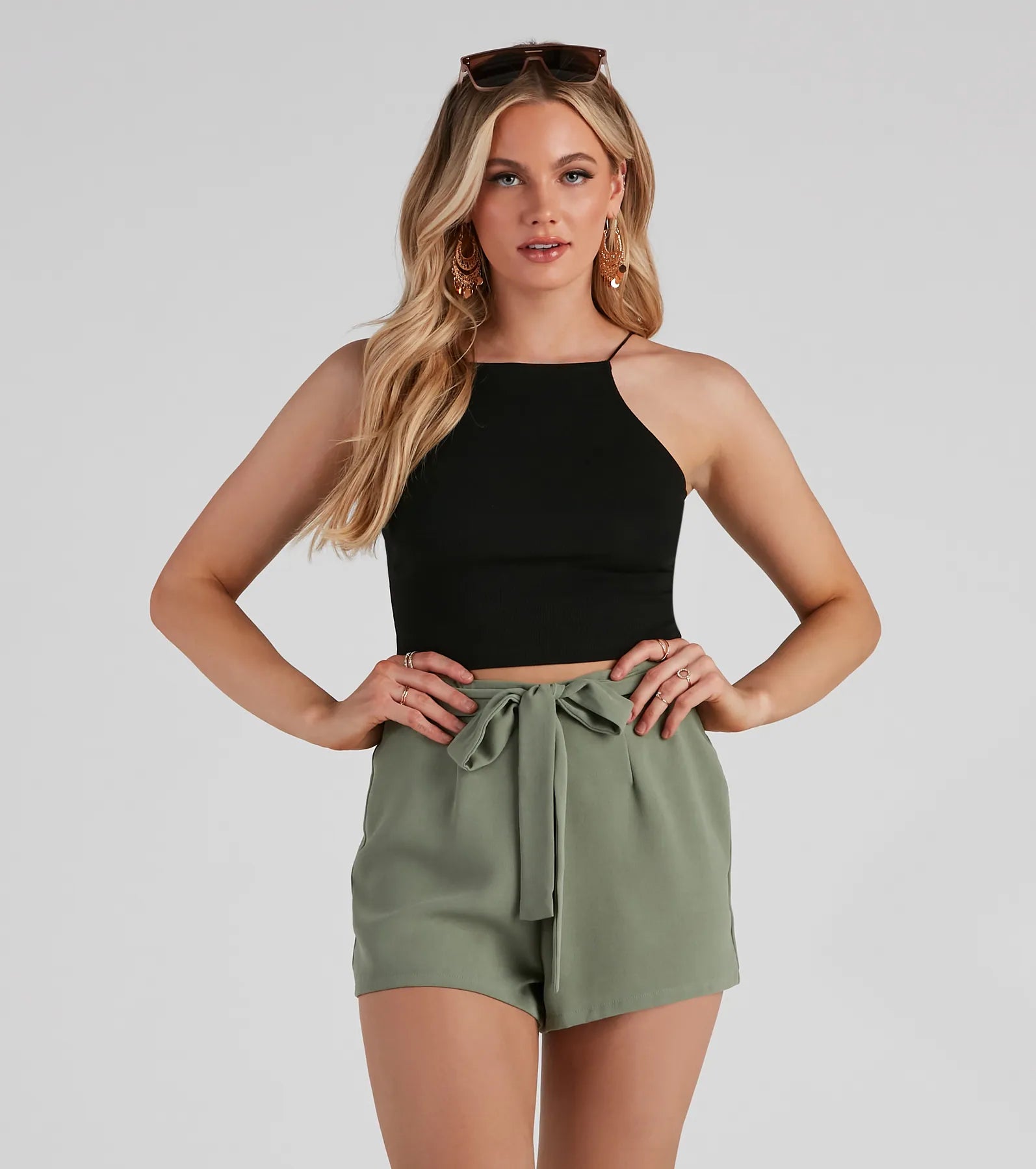 Cute Essential Cropped Halter Top
