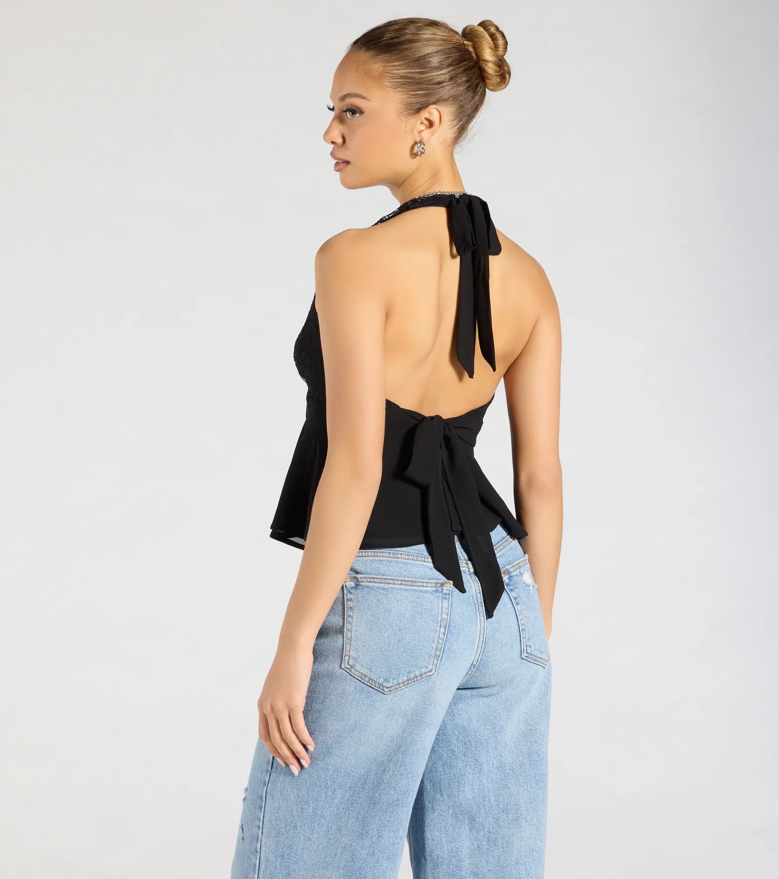 Chic Flowy Lace Chiffon Halter Top